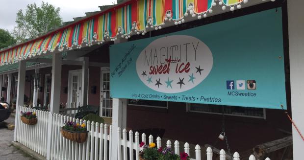 11149622_362077117333778_3884033985454479565_o